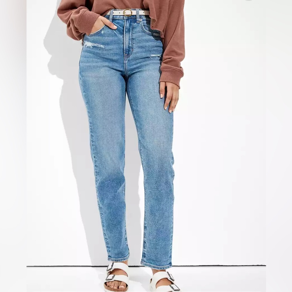 American Eagle Mom Straight Jean